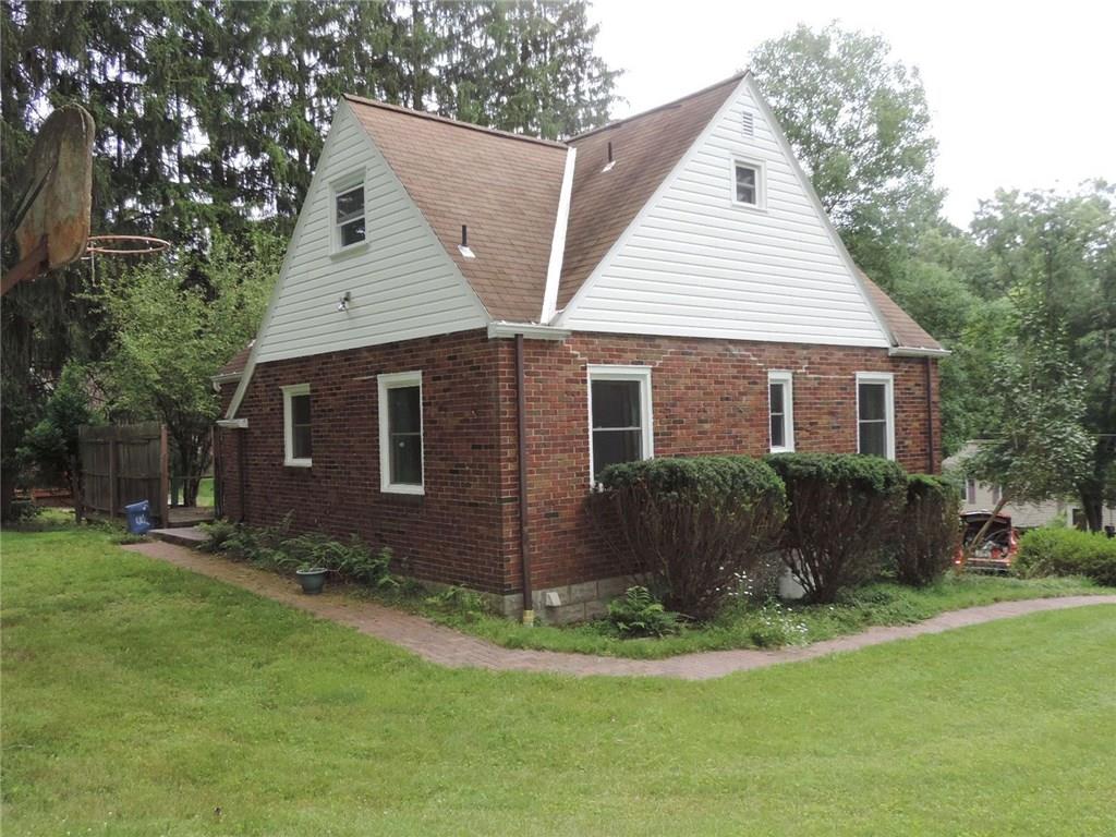 1122 Southvale Road Pittsburgh, PA 15237 - Photo 2 of 24 Gallery Image 2