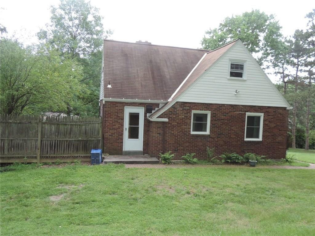 1122 Southvale Road Pittsburgh, PA 15237 - Photo 3 of 24 Gallery Image 3