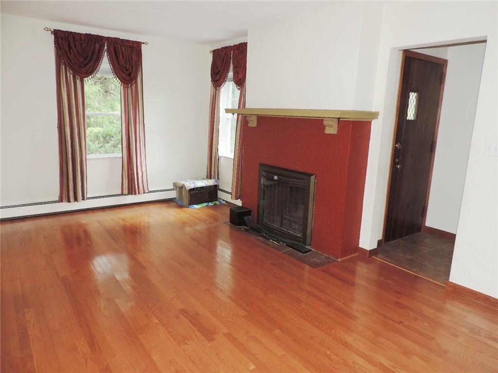 1122 Southvale Road Pittsburgh, PA 15237 - Photo 6 of 24 Gallery Image 6