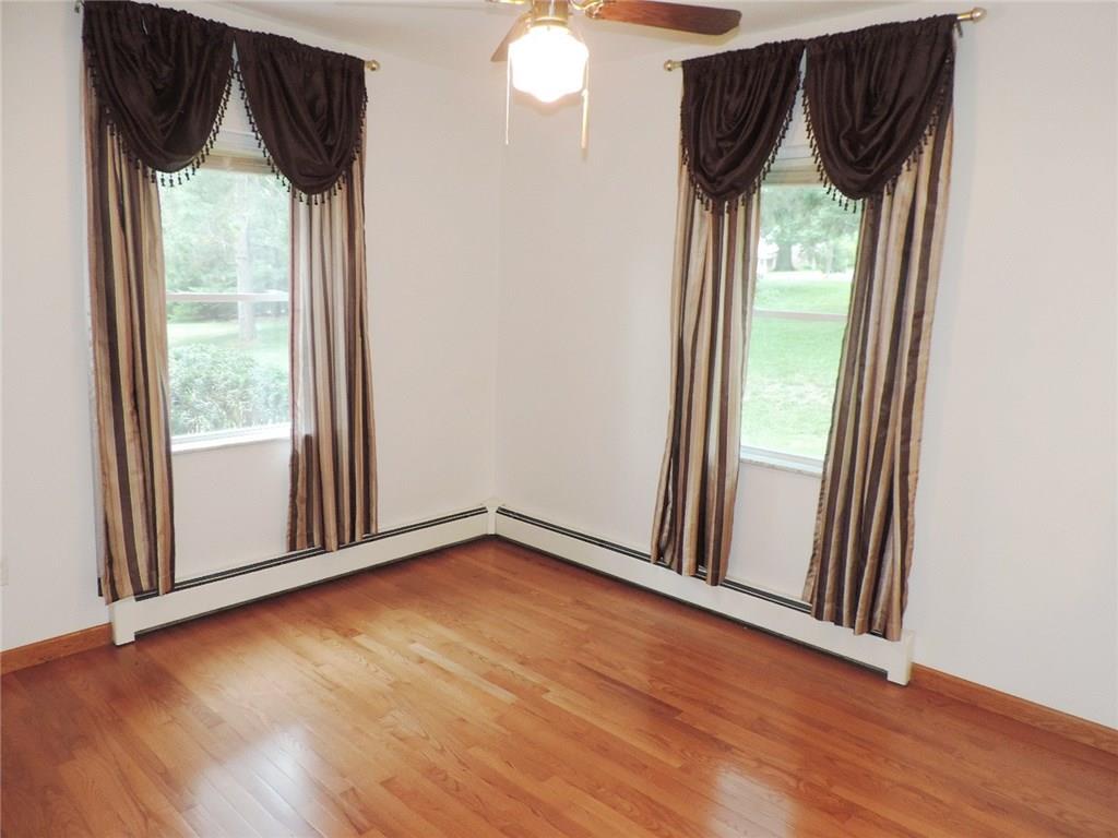 1122 Southvale Road Pittsburgh, PA 15237 - Photo 7 of 24 Gallery Image 7