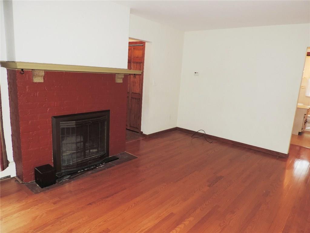 1122 Southvale Road Pittsburgh, PA 15237 - Photo 8 of 24 Gallery Image 8
