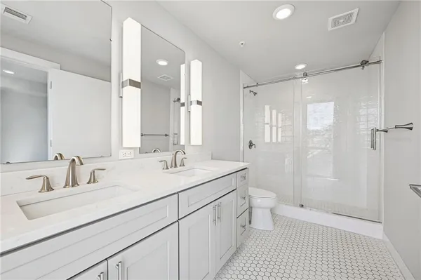 $380,000 | 900 Bartholomew Street, Unit 309, New Orleans, LA 70117