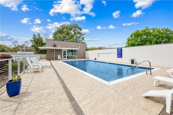 $380,000 | 900 Bartholomew Street, Unit 309, New Orleans, LA 70117