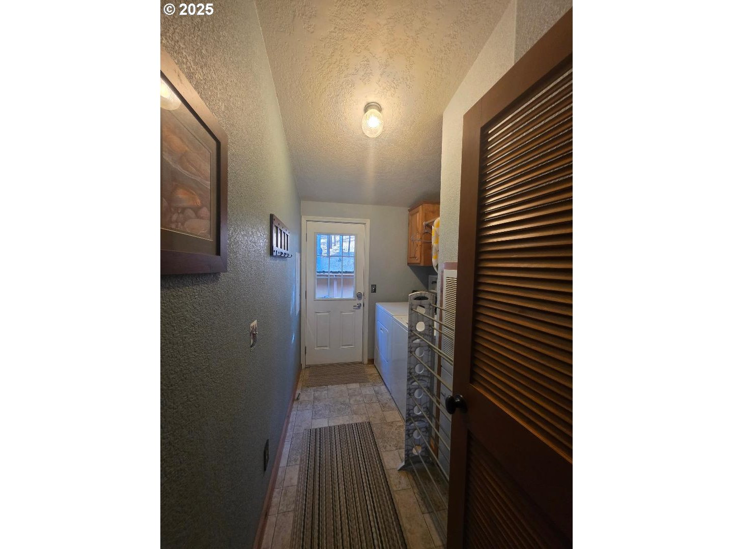 190 North Sentosa Lake Road Tygh Valley, OR 97063 - Photo 41 of 45