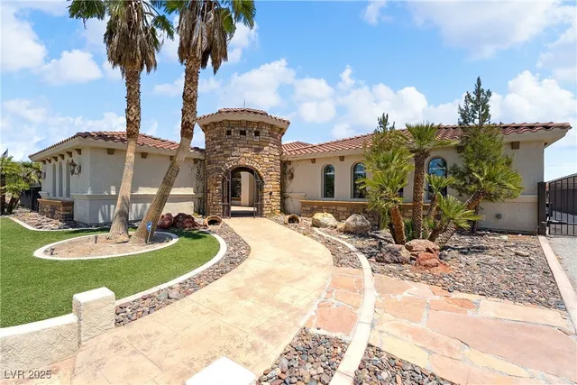 $927,000 | 2181 Winery Road, Pahrump, NV 89048