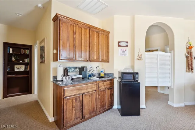 $927,000 | 2181 Winery Road, Pahrump, NV 89048