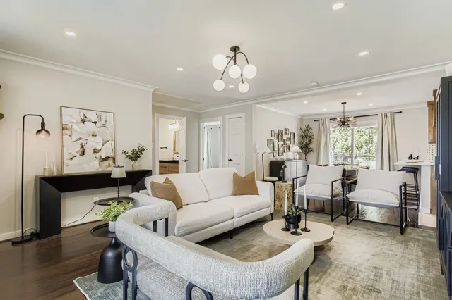 $299,000 | 4005 Maury Street, Houston, TX 77009