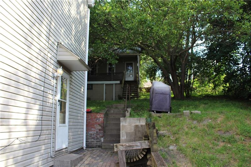 818 Boquet Street McKees Rocks, PA 15136 - Photo 12 of 13 Gallery Image 12