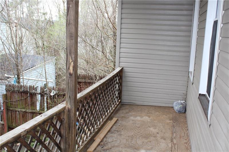 818 Boquet Street McKees Rocks, PA 15136 - Photo 3 of 13 Gallery Image 3