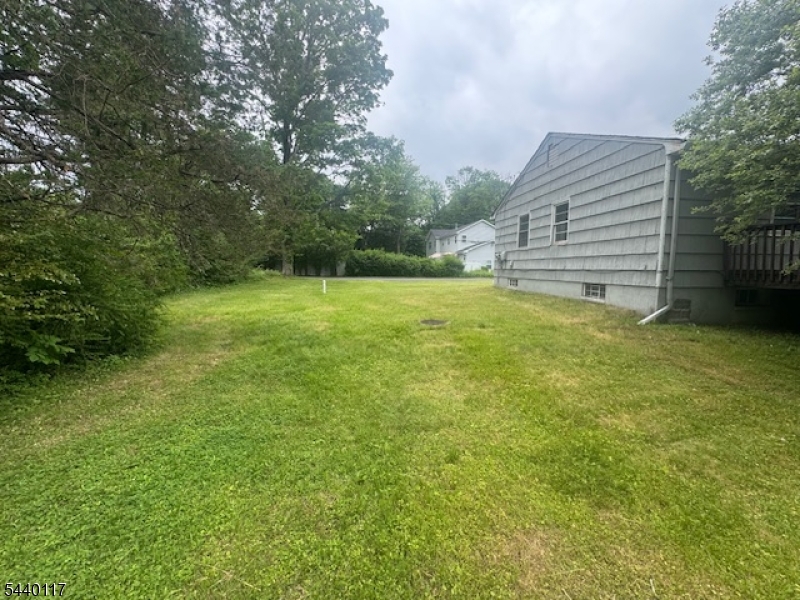 2 Shores Road Randolph, NJ 07869 - Photo 8 of 17