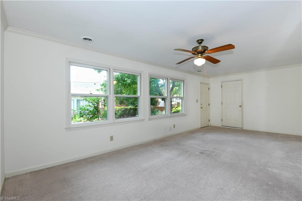 3718 Sawgrass Road Greensboro, NC 27410 - Photo 24 of 33