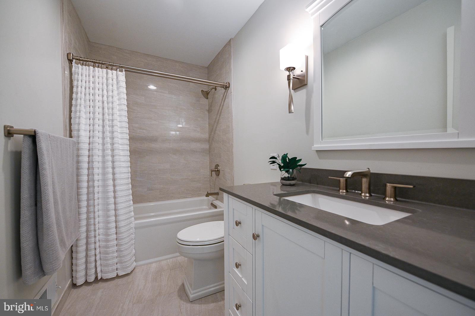 1054 Redtail Road Audubon, PA 19403 - Photo 22 of 27 Hall bath totally upgraded