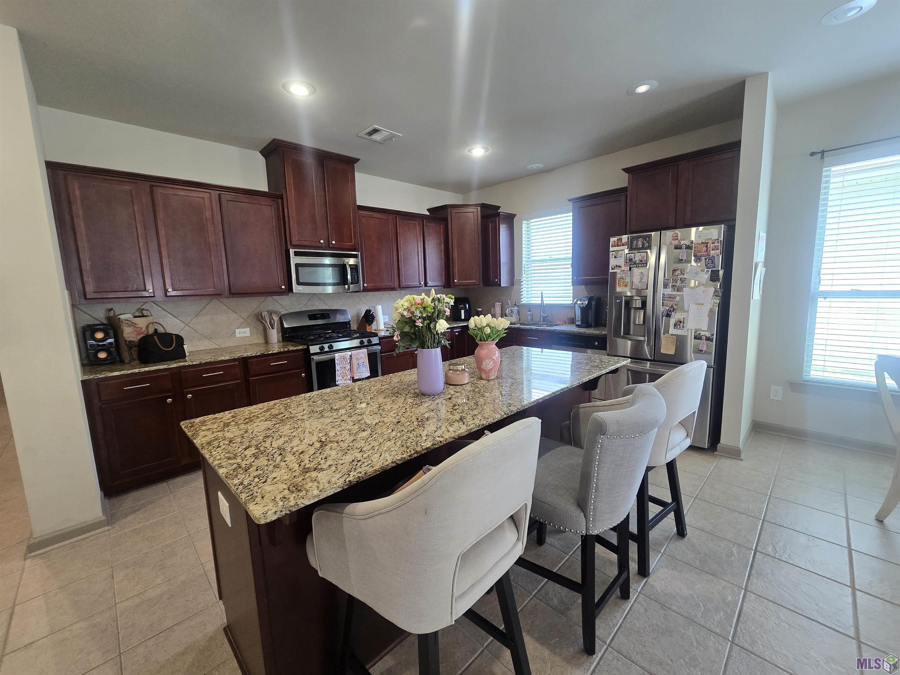 1412 Alouette Drive Baton Rouge, LA 70820 - Photo 2 of 12