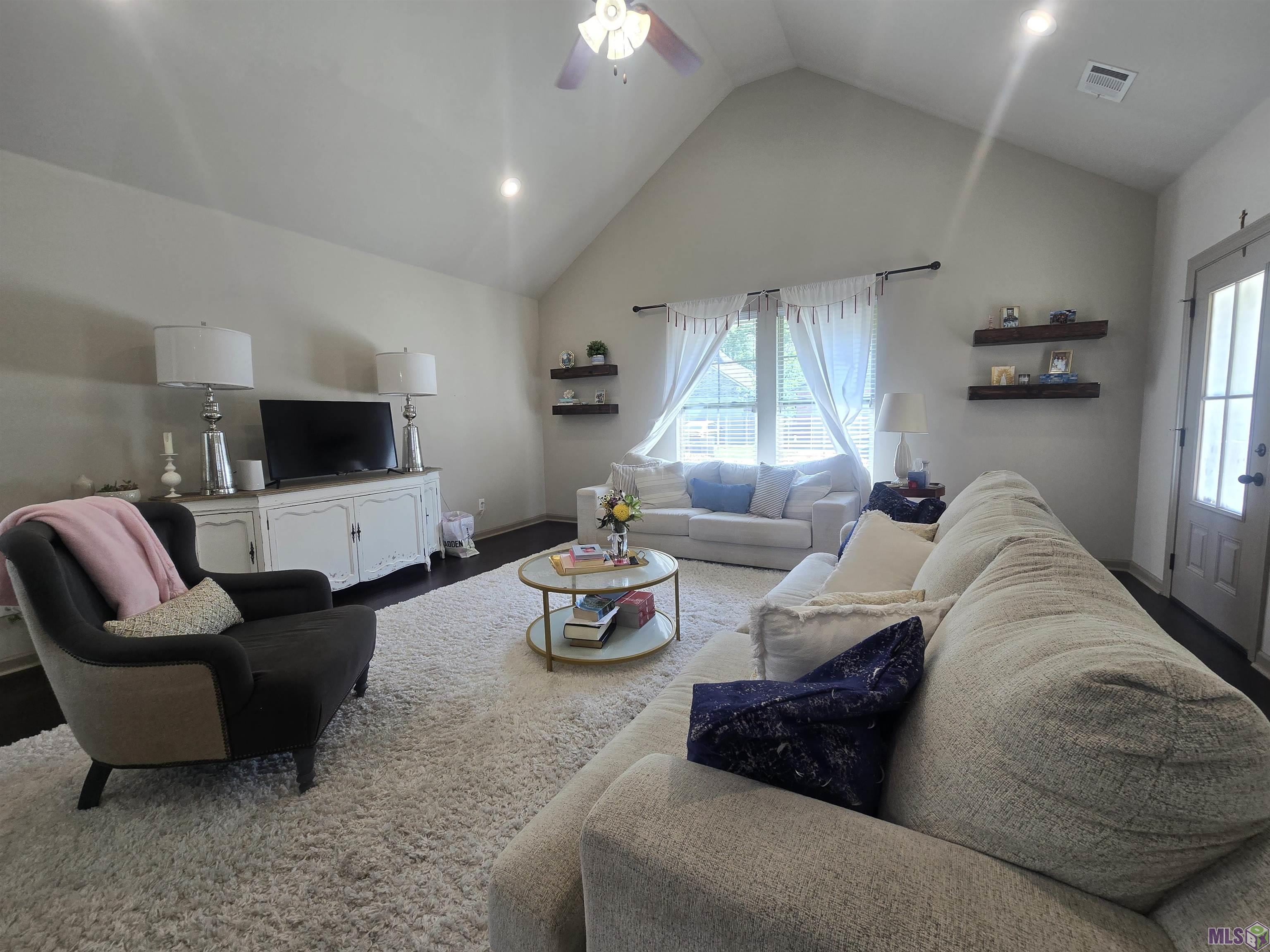 1412 Alouette Drive Baton Rouge, LA 70820 - Photo 5 of 12