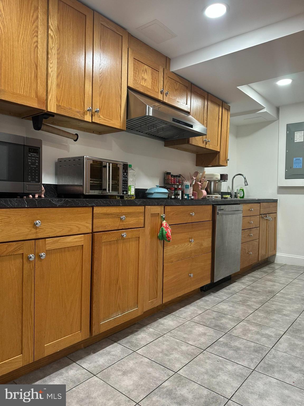 11155 Columbia Pike, Unit 58 Silver Spring, MD 20901 - Photo 13 of 16