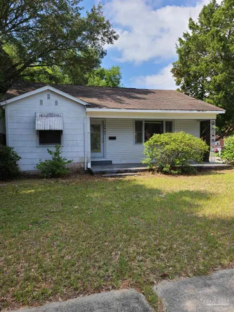 $1,195 | 1821 West Gregory Street, Pensacola, FL 32502
