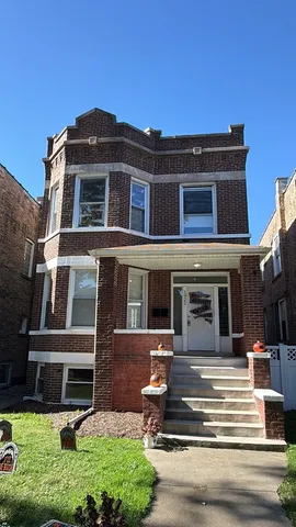 $1,900 | 1922 South Harvey Avenue, Unit 1, Berwyn, IL 60402