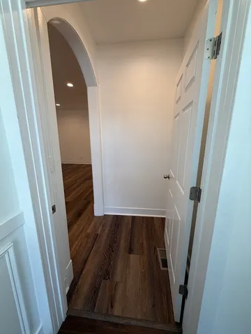 $1,900 | 1922 South Harvey Avenue, Unit 1, Berwyn, IL 60402