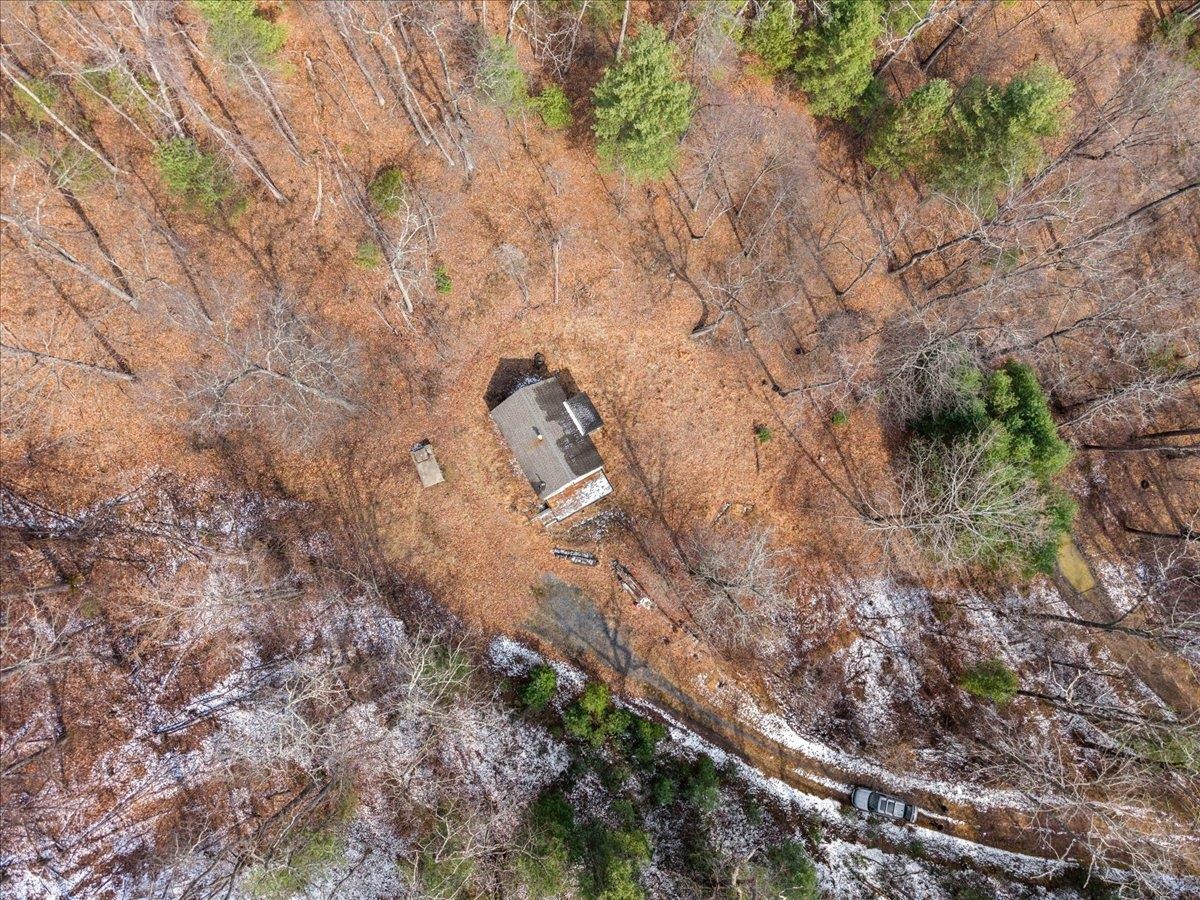 440 Clemmer Ridge Lane West Augusta, VA 24485 - Photo 16 of 39 a backyard of a house