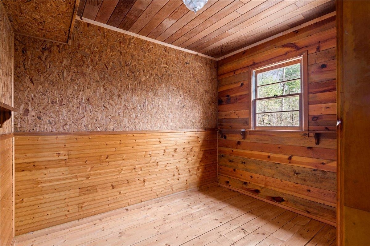 440 Clemmer Ridge Lane West Augusta, VA 24485 - Photo 28 of 39 a view of small space