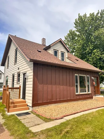 $385,000 | 720 Fir Avenue, Bird Island, MN 55310