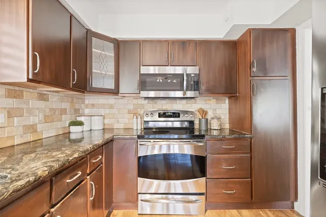 $489,900 | 10907 Winter Oak Place, Tampa, FL 33618