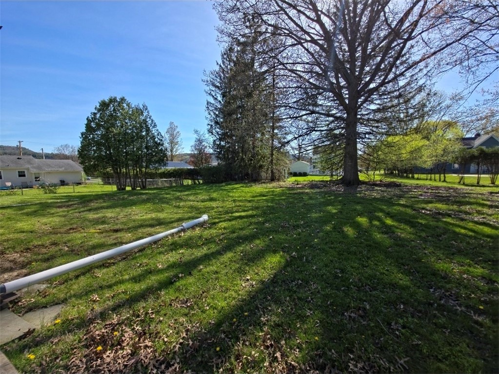 607 Cornell Road Elmira, NY 14905 - Photo 3 of 37