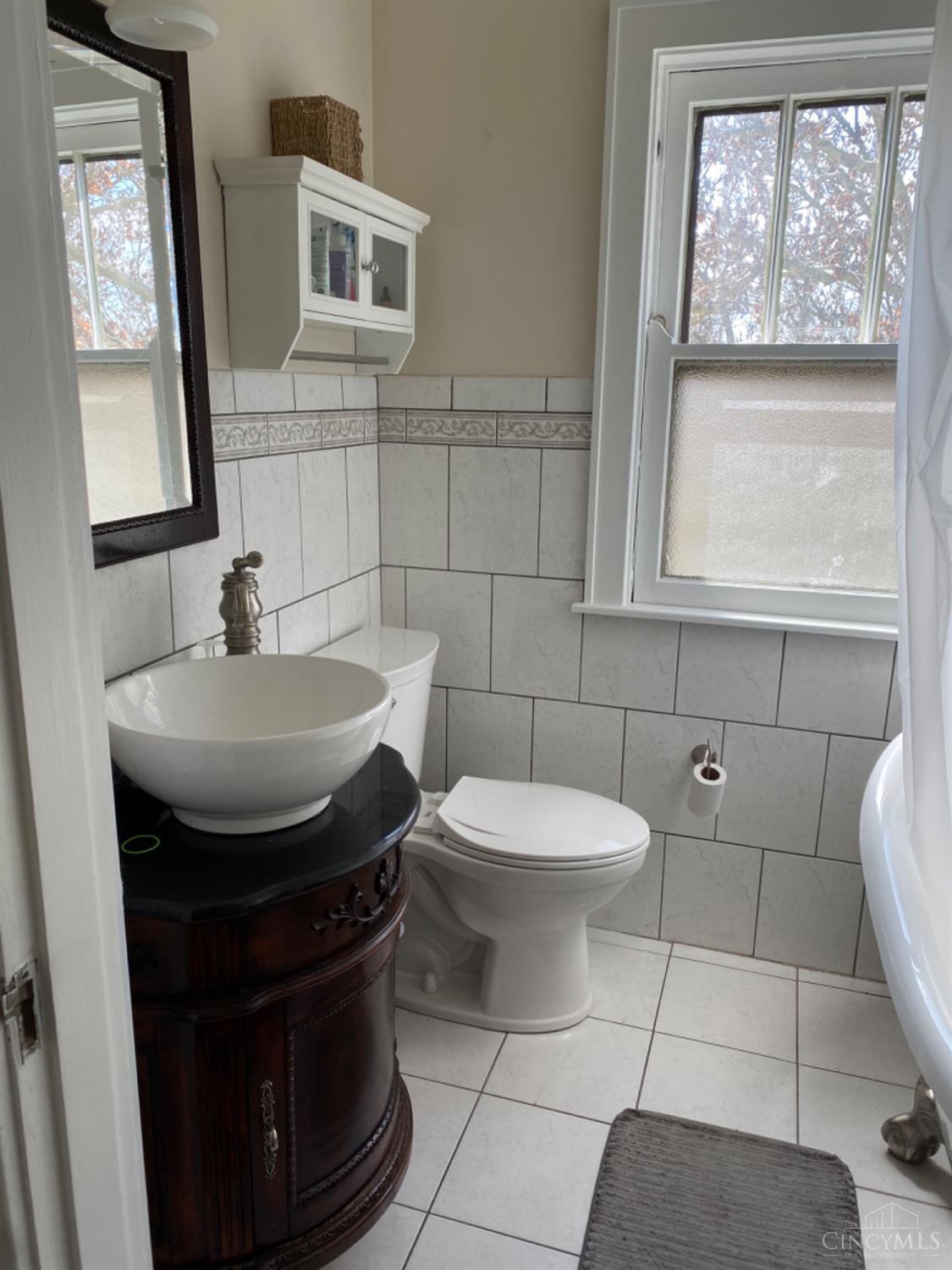 1360 Voll Road Cincinnati, OH 45230 - Photo 21 of 44 Gallery Image 21