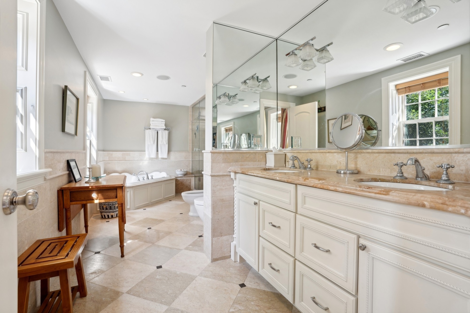 1314 Ridge Avenue, Unit 3 Evanston, IL 60201 - Photo 25 of 40