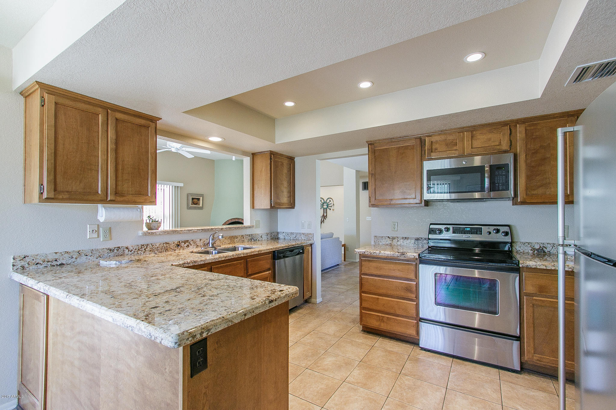 18525 East Avenida Del Ray Rio Verde, AZ 85263 - Photo 8 of 32 8) KITCHEN