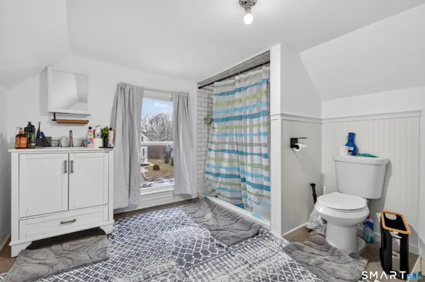 $350,000 | 60 Ocean Avenue, New London, CT 06320
