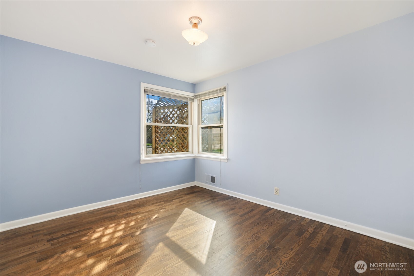 111 R Street Southeast Auburn, WA 98002 - Photo 14 of 31 Gallery Image 14