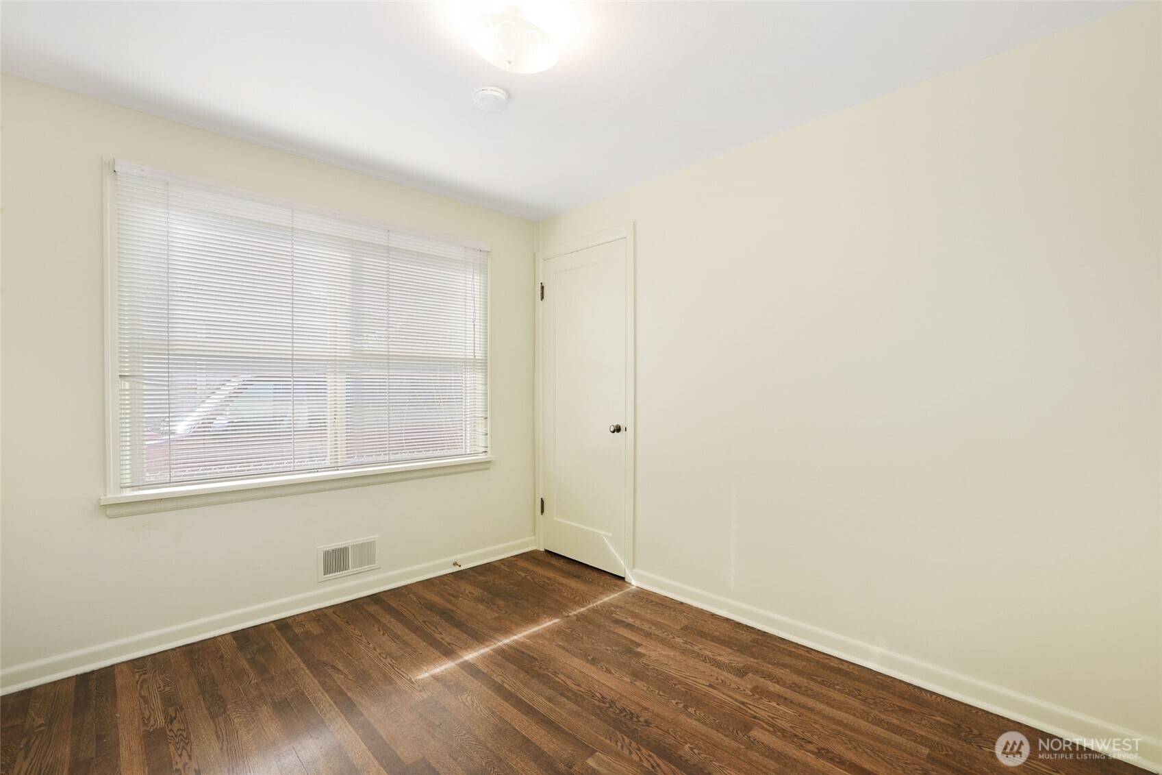 111 R Street Southeast Auburn, WA 98002 - Photo 16 of 31 Gallery Image 16