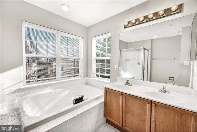 $450,000 | 1944 Crossing Stone Court, Frederick, MD 21702