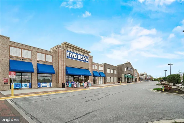 $450,000 | 1944 Crossing Stone Court, Frederick, MD 21702