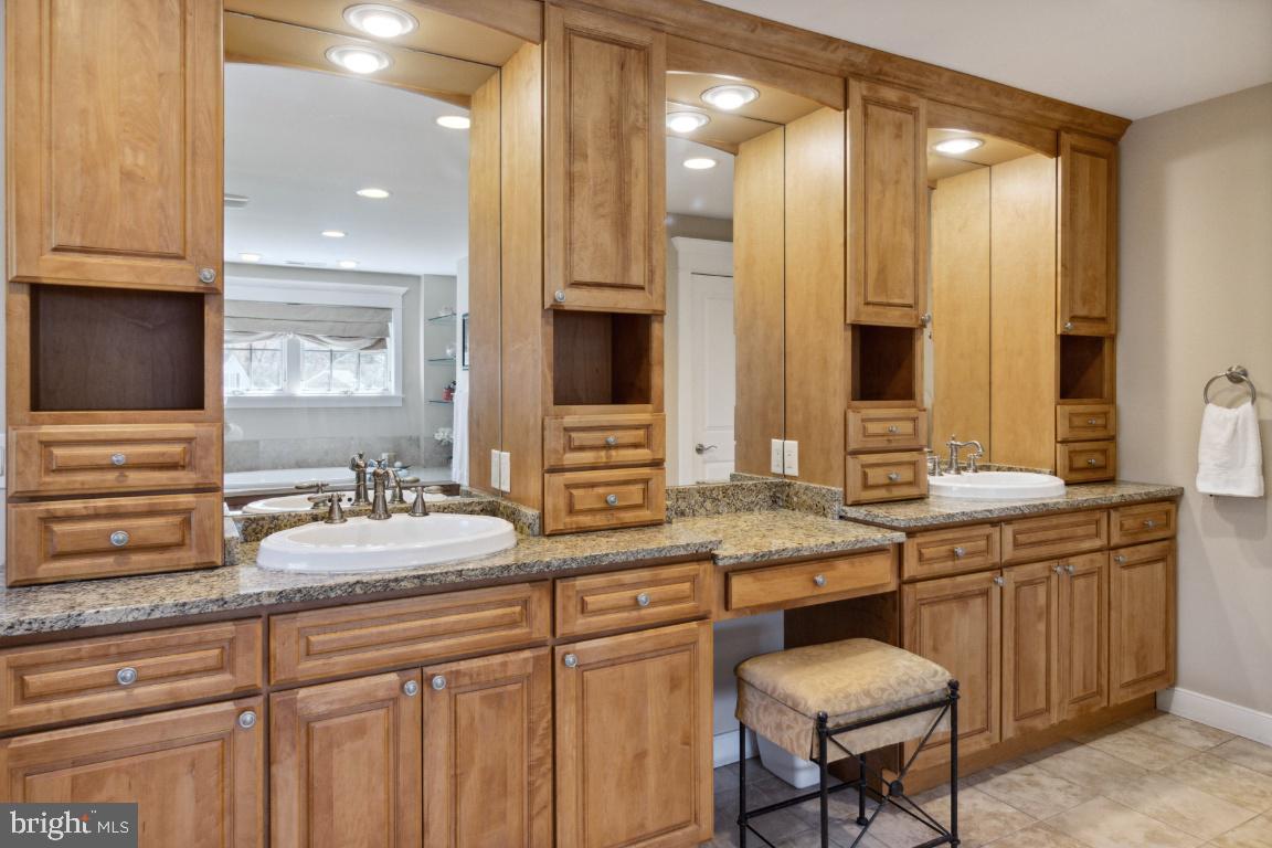 901 Mallard Circle Arnold, MD 21012 - Photo 41 of 59 Granite Dual Vanity with Makeup Mirror