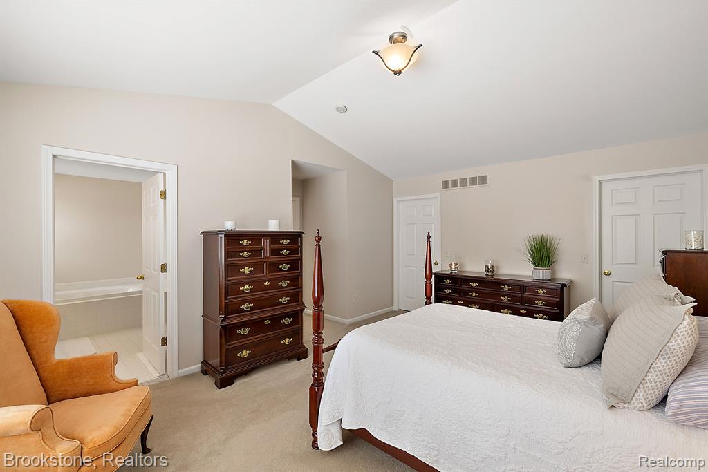 2738 Long Meadow Lane Rochester Hills, MI 48307 - Photo 37 of 64