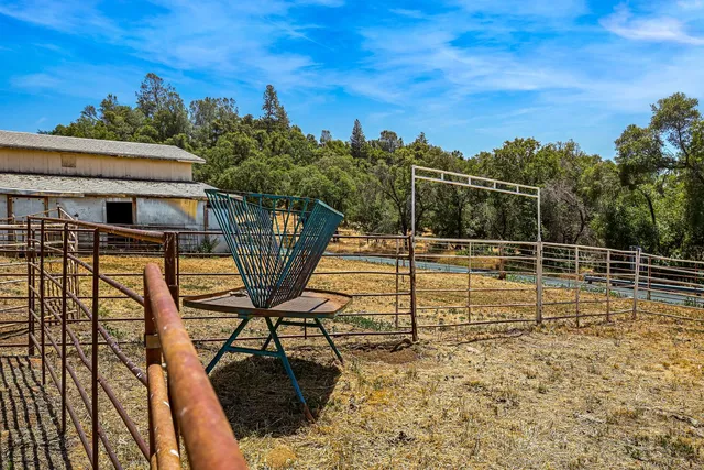 $475,000 | 9574 Highway 49, Mokelumne Hill, CA 95245