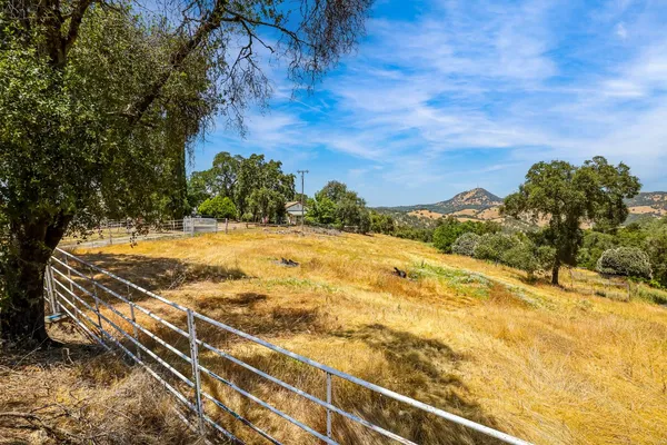 $425,000 | 9574 Highway 49, Mokelumne Hill, CA 95245