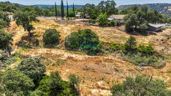 $425,000 | 9574 Highway 49, Mokelumne Hill, CA 95245