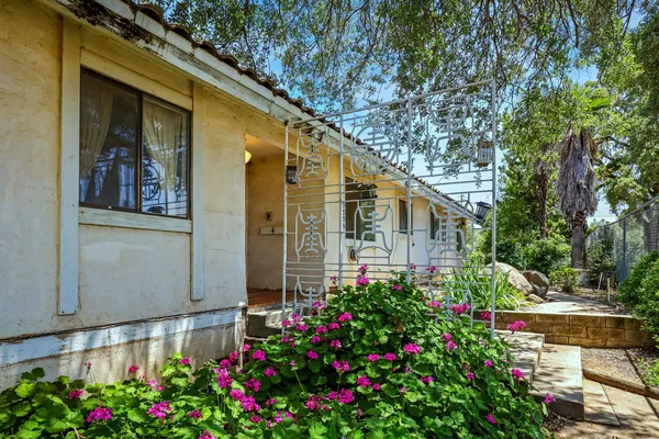 $425,000 | 9574 Highway 49, Mokelumne Hill, CA 95245