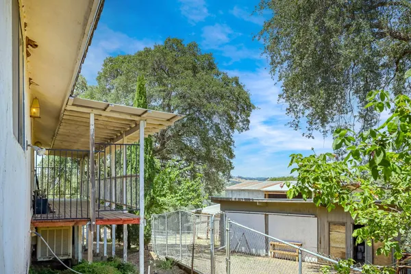 $425,000 | 9574 Highway 49, Mokelumne Hill, CA 95245