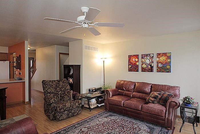 273 Camden Road Iowa City, IA 52245 - Photo 4 of 25 Gallery Image 4