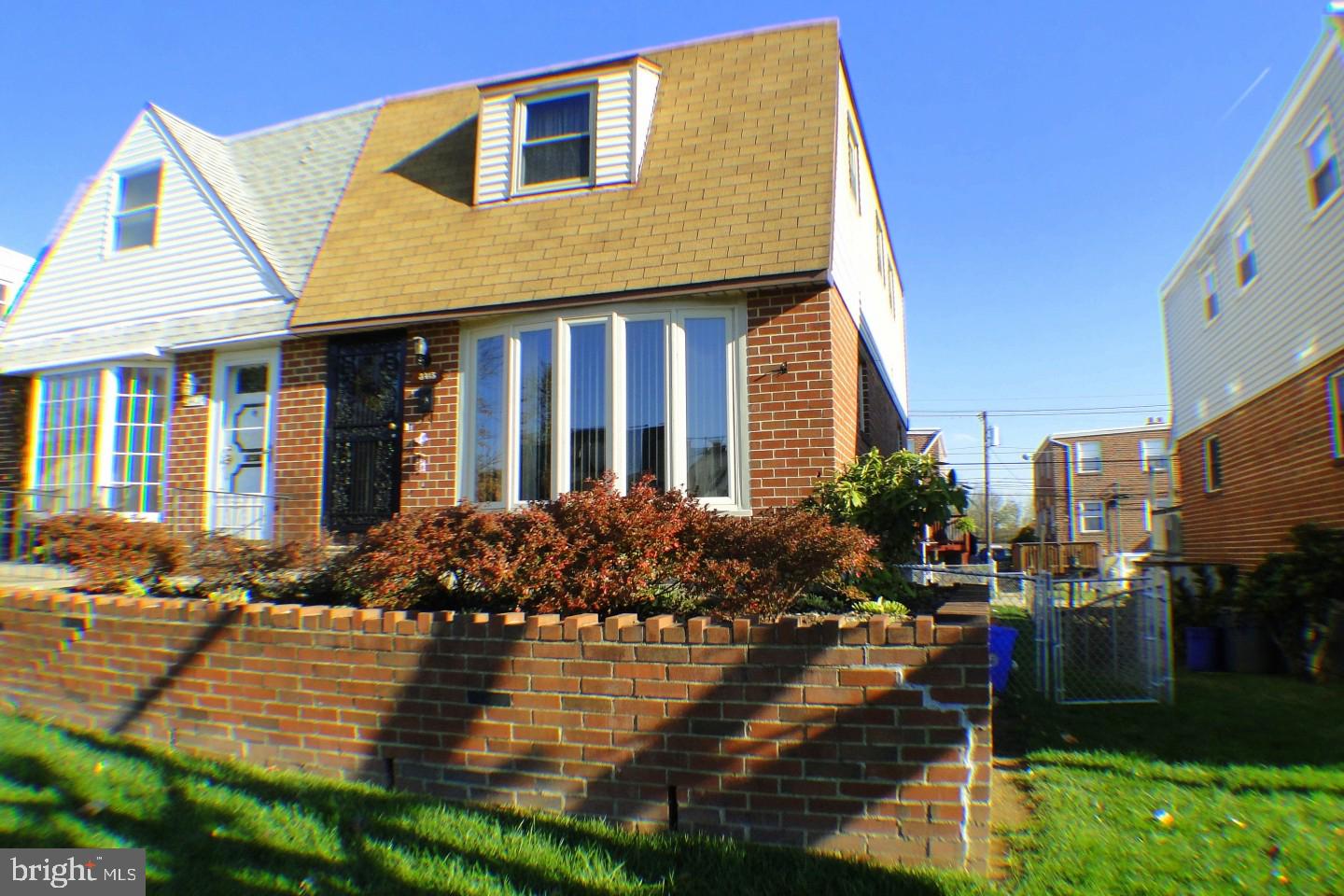 3415 Primrose Road Philadelphia, PA 19114 - Photo 2 of 16 Gallery Image 2