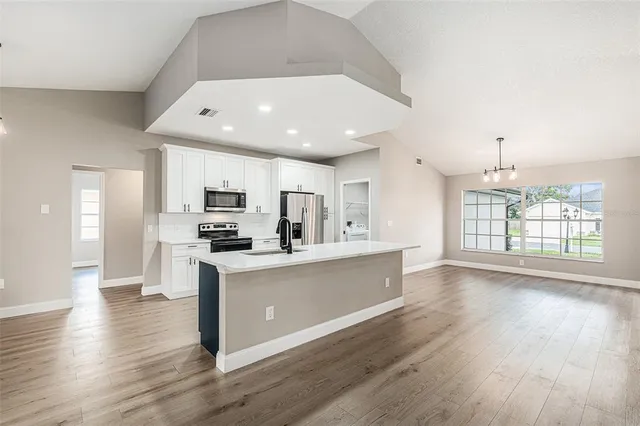 $2,050 | 5092 Abagail Drive, Spring Hill, FL 34608