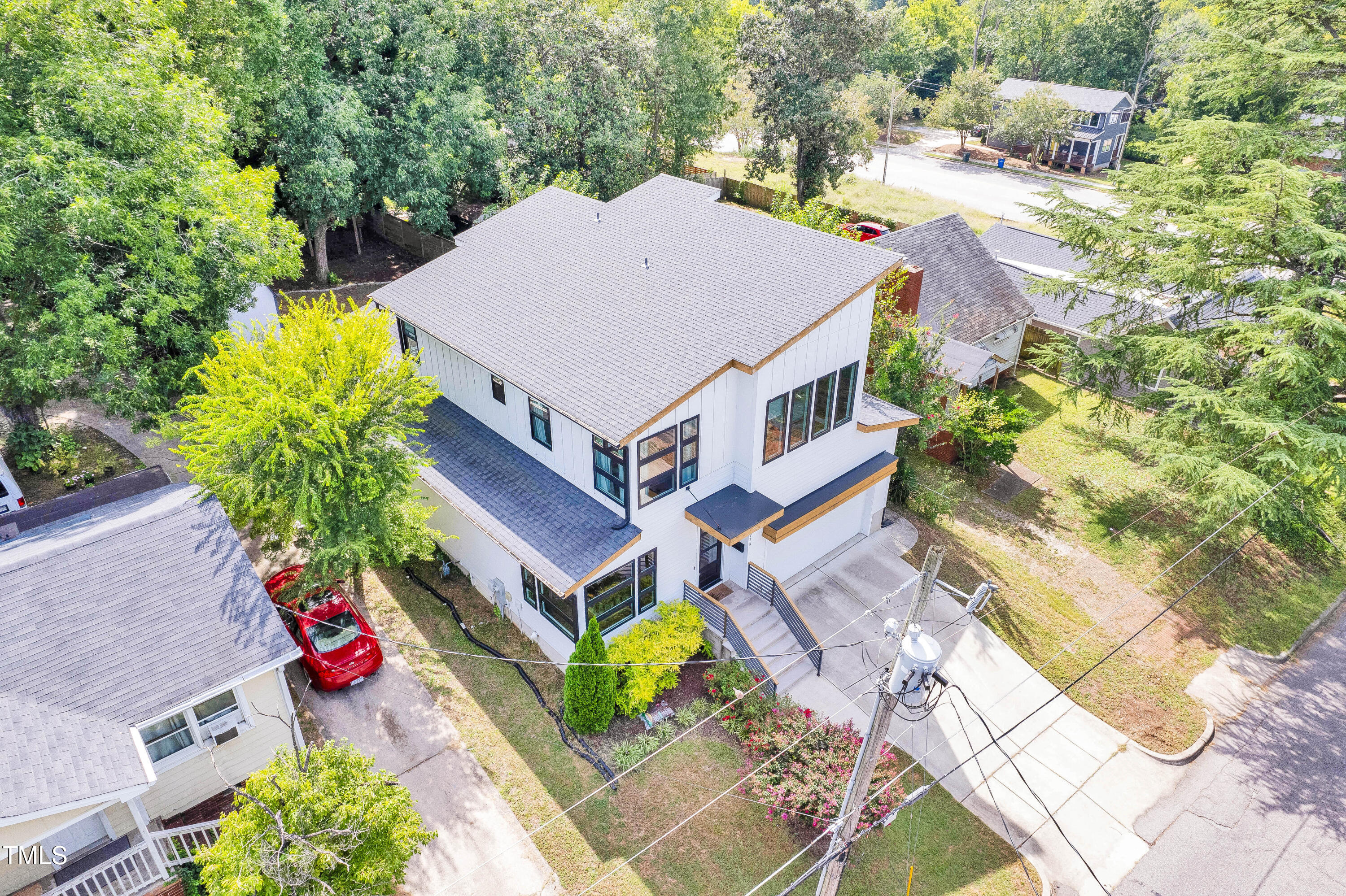 915 South State Street Raleigh, NC 27601 - Photo 5 of 51 5