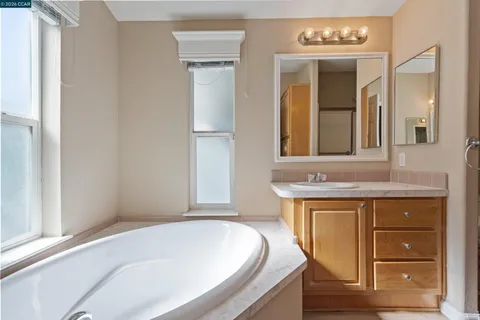 $265,000 | 3263 Vineyard Avenue, Unit 113, Pleasanton, CA 94566