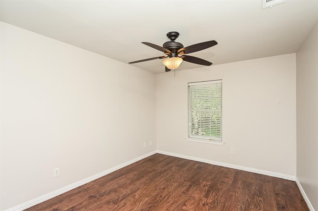 2057 Spinnaker Lane Azle, TX 76020 - Photo 13 of 19