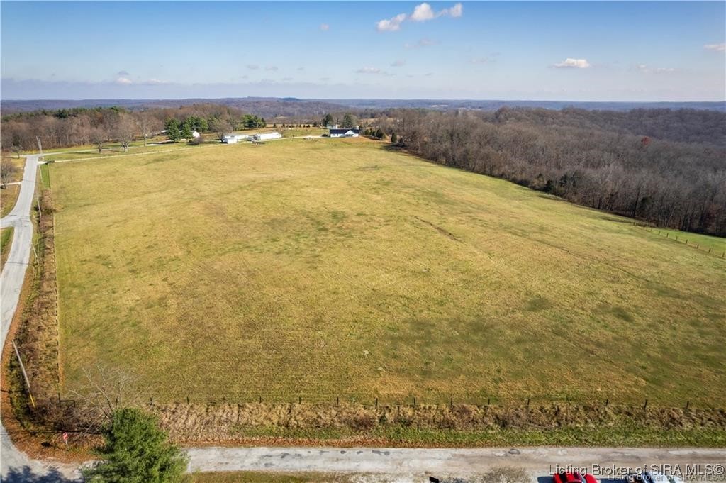 710 S East County Road Paoli, IN 47454 - Photo 3 of 9