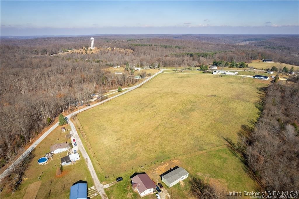 710 S East County Road Paoli, IN 47454 - Photo 6 of 9